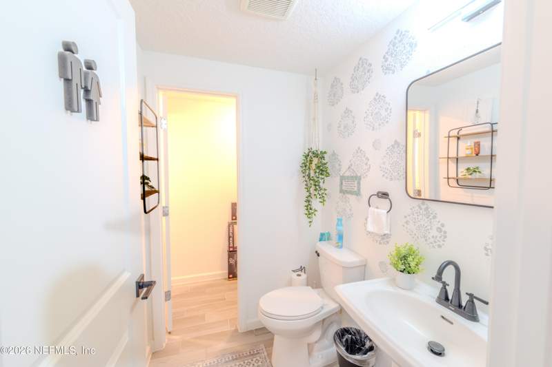 4 bedroom Single Family Residence at 9888 Lovage Lane, Highland Chase, Jacksonville — photo 5