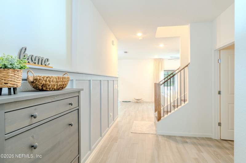 4 bedroom Single Family Residence at 9888 Lovage Lane, Highland Chase, Jacksonville — photo 2