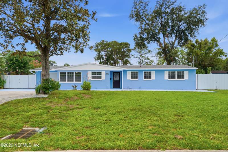 3 bedroom Single Family Residence at 5162 Spring Glen Road, Southpines, Jacksonville — photo 2