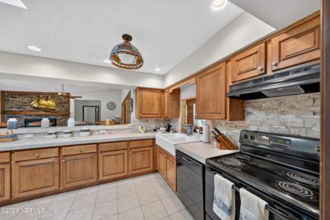 8961 SW 137th Street, Starke FL - photo 6 of 23