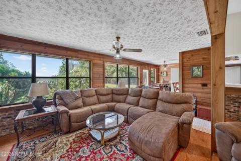8961 SW 137th Street, Starke FL - photo 10 of 23