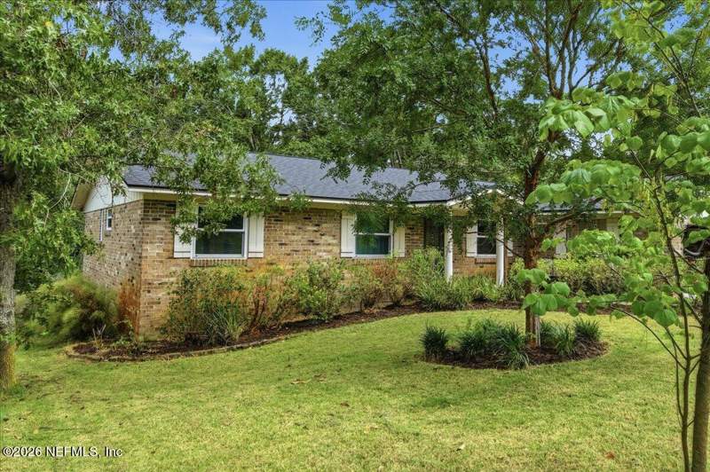 3 bedroom Single Family Residence at 1564 Oak Ridge Drive, Monument Oaks, Jacksonville — photo 2