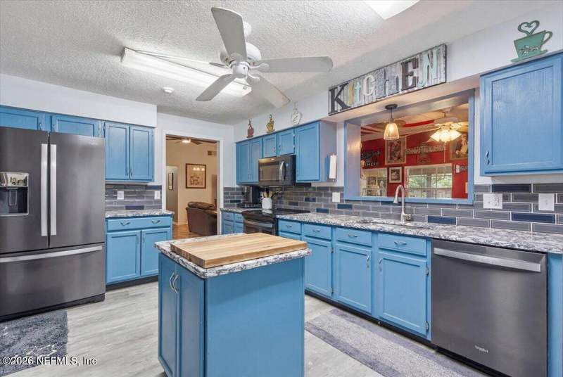 3 bedroom Single Family Residence at 1564 Oak Ridge Drive, Monument Oaks, Jacksonville — photo 5