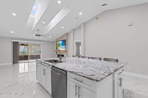 10346 Triple Crown Avenue, Jacksonville FL - photo 22 of 54