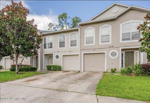 11898 Lake Bend Circle, home for sale on Lake Bend Circle