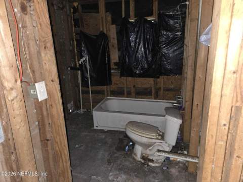 346 King Street, Jacksonville FL - photo 6 of 11