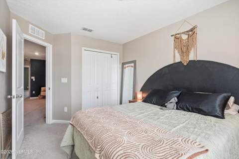 6893 Gable Grove Avenue, Jacksonville FL - photo 18 of 33