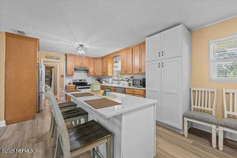 226 E Minnesota Avenue, Macclenny FL - photo 8 of 21