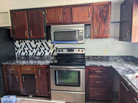 244 5th Way, Interlachen FL - photo 16 of 22