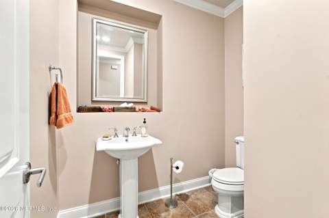 4499 San Lorenzo Boulevard, Jacksonville FL - photo 10 of 68