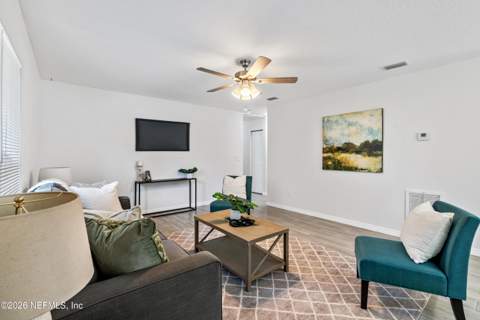928 Allison Street, Jacksonville FL - photo 11 of 35
