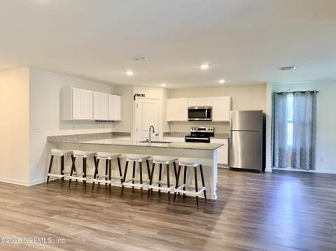 10310 Greystone Drive, Glen St. Mary FL - photo 7 of 21