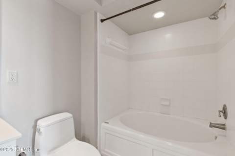 400 E Bay Street #805, Jacksonville FL - photo 24 of 71