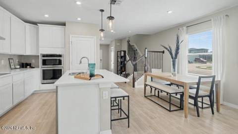 1057 Welda Lane, Jacksonville FL - photo 8 of 46