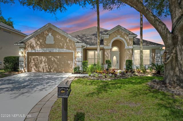 8812 BRIGHTON HILL Circle, Jacksonville 32256 home for sale