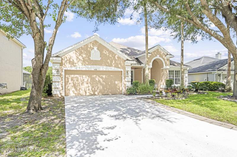 5 bedroom Single Family Residence at 8812 Brighton Hill Circle, East Hampton, Jacksonville — photo 3