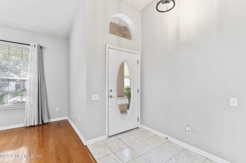 8812 Brighton Hill Circle, Jacksonville FL - photo 9 of 61