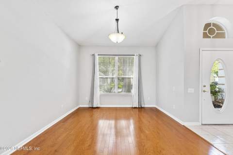 8812 Brighton Hill Circle, Jacksonville FL - photo 10 of 61