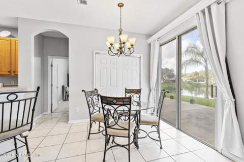 8812 Brighton Hill Circle, Jacksonville FL - photo 21 of 61