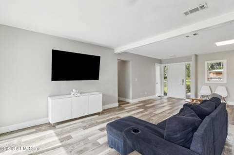 704 Seabrook Cove Road, Jacksonville FL - photo 10 of 42