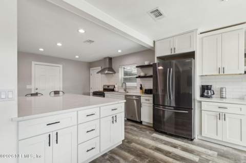 704 Seabrook Cove Road, Jacksonville FL - photo 15 of 42