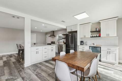 704 Seabrook Cove Road, Jacksonville FL - photo 20 of 42