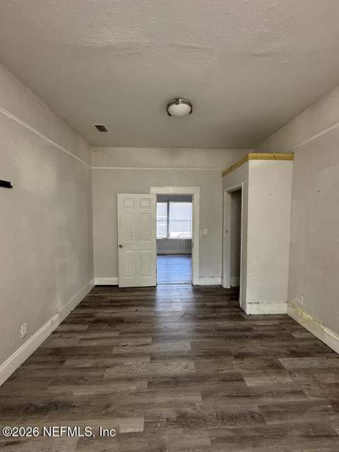 1050 W 8th Street, Jacksonville FL - photo 11 of 22