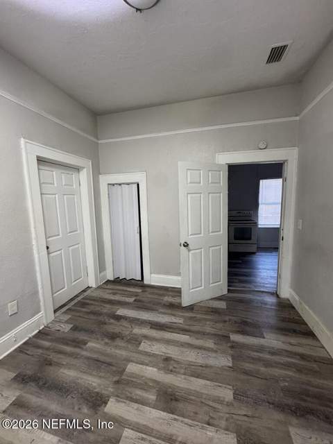 1050 W 8th Street, Jacksonville FL - photo 15 of 22