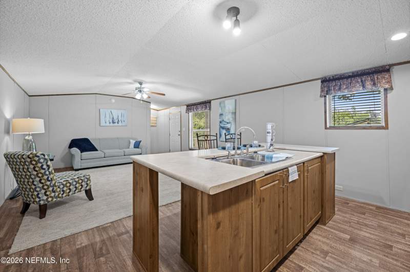 2 bedroom Manufactured Home at 2959 Frances Avenue, Garden City, Jacksonville — photo 4