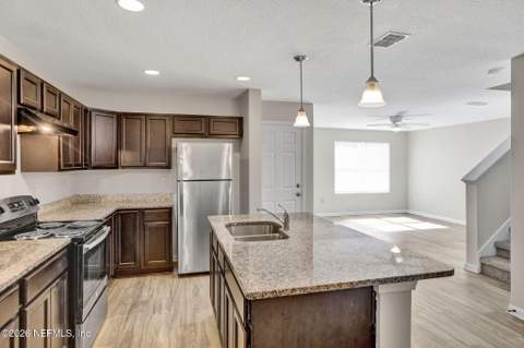 168 Odell Street, Jacksonville FL - photo 7 of 25