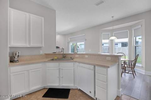 12183 Irwin Manor Drive, Jacksonville FL - photo 10 of 37