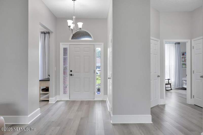 4 bedroom Single Family Residence at 12183 Irwin Manor Drive, Walkers Glen Ii, Jacksonville — photo 4