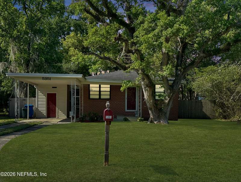 3 bedroom Single Family Residence at 5351 Royce Avenue, Hillcrest, Jacksonville — photo 2
