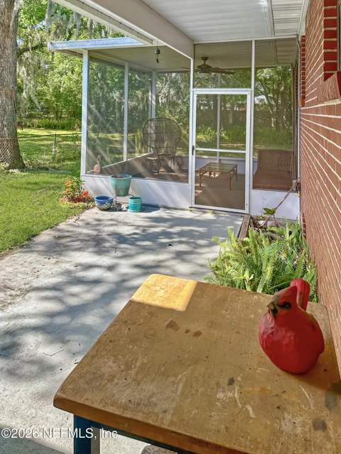 5351 Royce Avenue, Jacksonville FL - photo 6 of 23