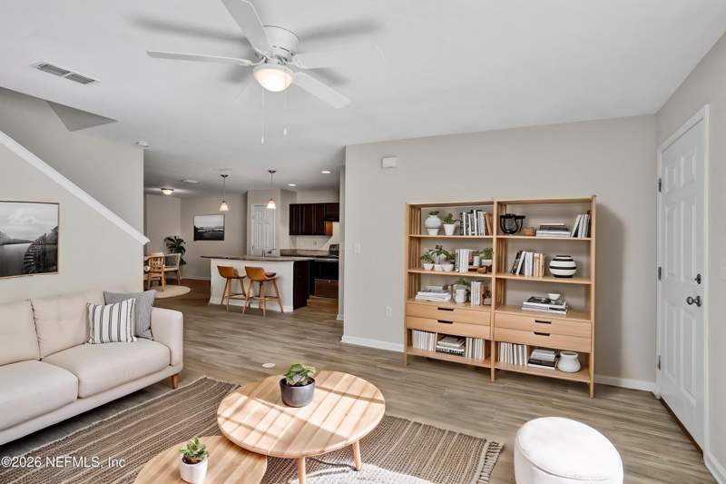 4 bedroom Single Family Residence at 168 Odell Street, Oakwood Villa Ests, Jacksonville — photo 4
