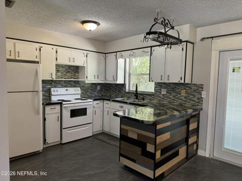 475 SW Nightingale Street, Keystone Heights FL - photo 12 of 26