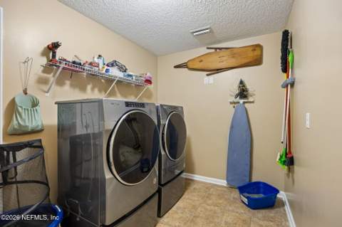 11189 Saddle Club Drive, Jacksonville FL - photo 18 of 31