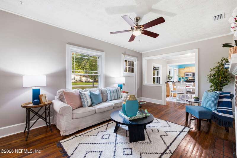 4 bedroom Single Family Residence at 1335 Murray Drive, Mclaughlin Acres, Jacksonville — photo 4
