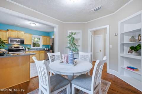 1335 Murray Drive, Jacksonville FL - photo 10 of 48