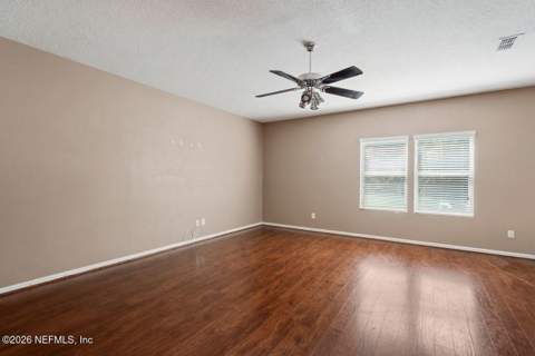 569 Glendale Lane, Orange Park FL - photo 7 of 24