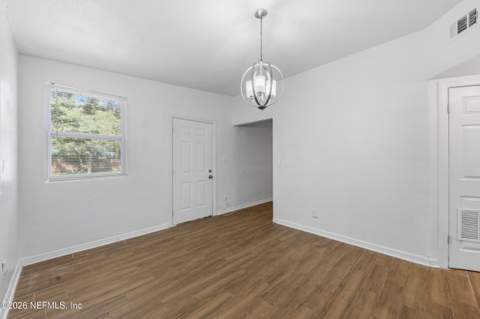 8617 3rd Avenue, Jacksonville FL - photo 7 of 18