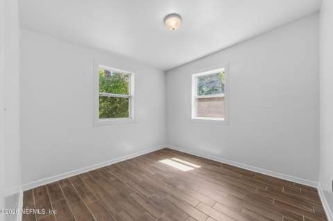 8617 3rd Avenue, Jacksonville FL - photo 9 of 18