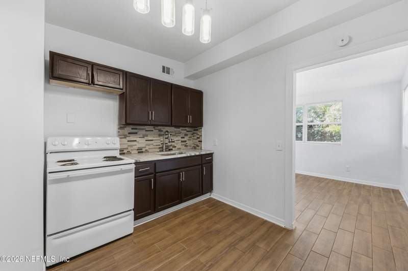 3 bedroom Single Family Residence at 8617 3rd Avenue, Armstrong Riverview, Jacksonville — photo 3