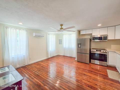 5325 Almond Court, Keystone Heights FL - photo 9 of 32