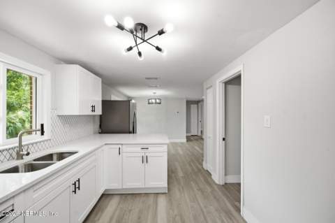 5305 Washington Estates Drive, Jacksonville FL - photo 16 of 27