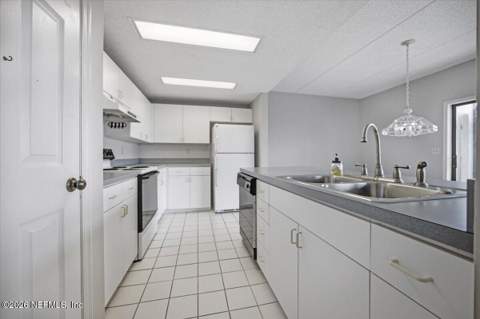 27 Santiago Court, St. Augustine FL - photo 6 of 26