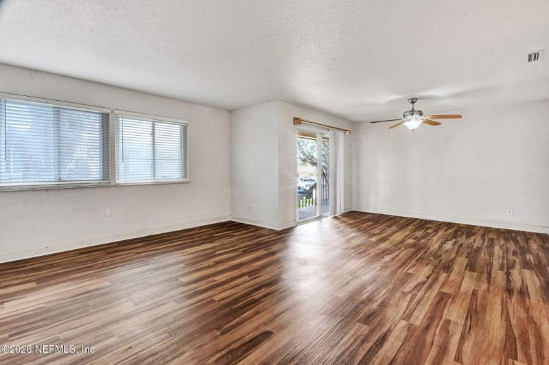 3 bedroom Condominium at 1800 Park Avenue #232, Seasons On Park Ave, Orange Park — photo 5