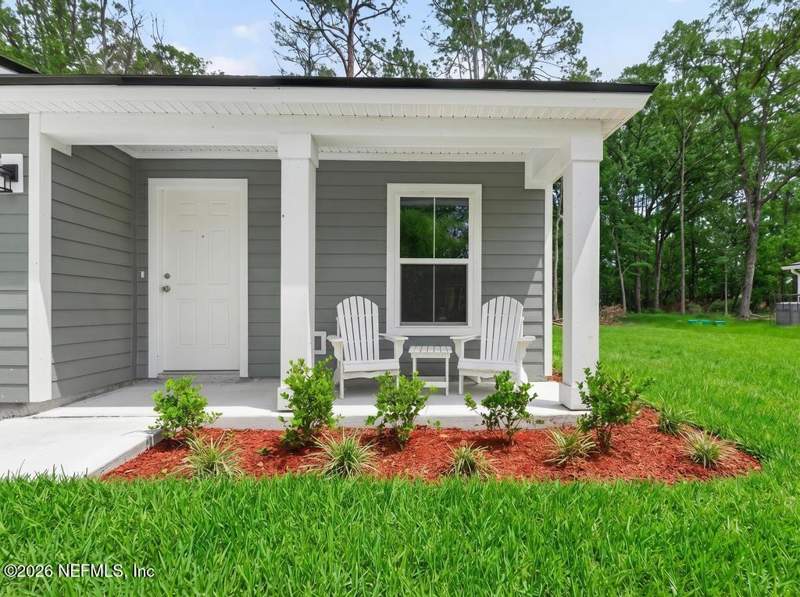 3 bedroom Single Family Residence at 8033 Osteen Street, Edgewood, Jacksonville — photo 4