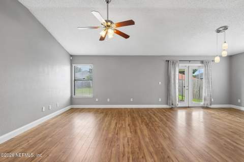 687 Scarlet View Court, Orange Park FL - photo 12 of 35