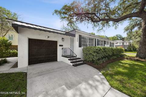 1655 Challen Avenue, Jacksonville FL - photo 8 of 44
